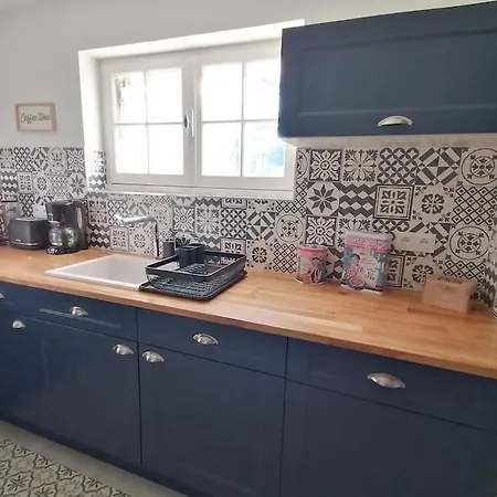 Le P'tit Chez Nous Apartment