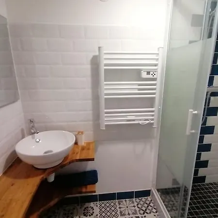 Le P'tit Chez Nous Apartment La Rochefoucauld